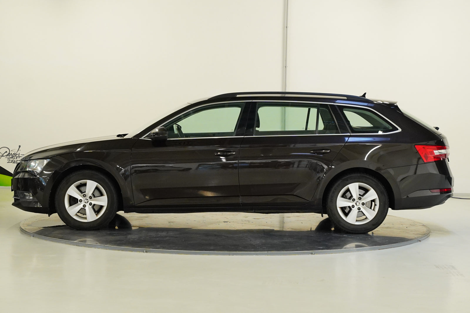 Škoda Superb 1.6 TDI 88 kW DSG Ambition – foto 3