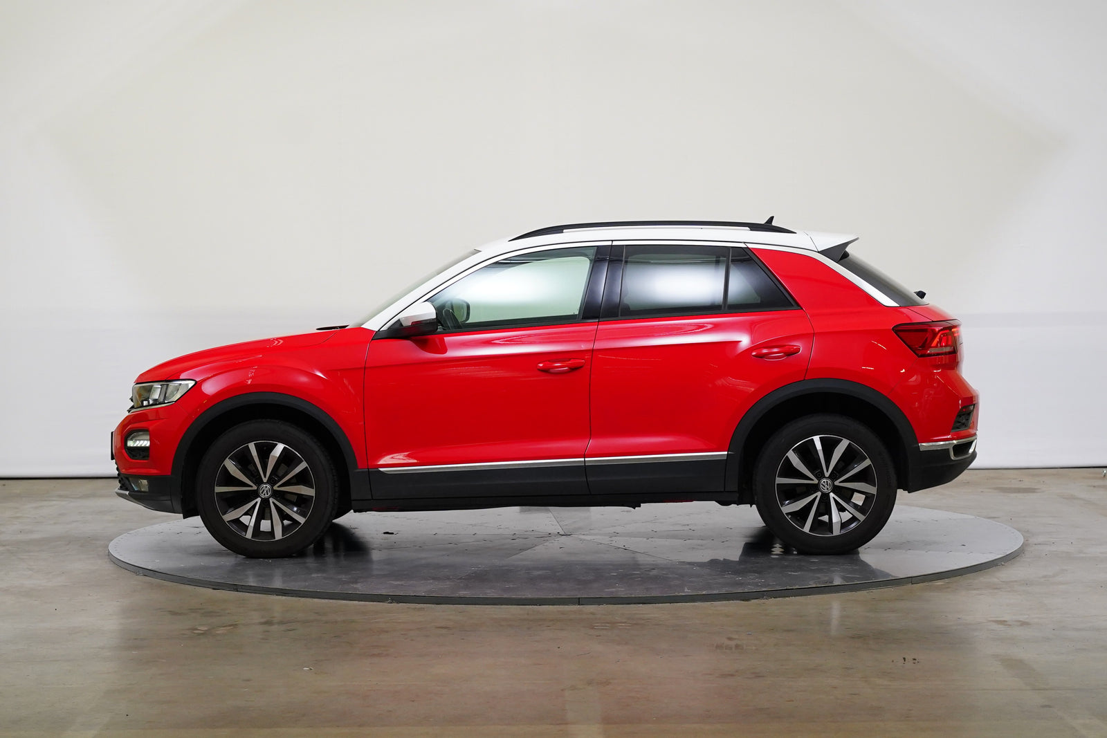 Volkswagen T-Roc 1.0 TSI 85 kW Style – foto 3