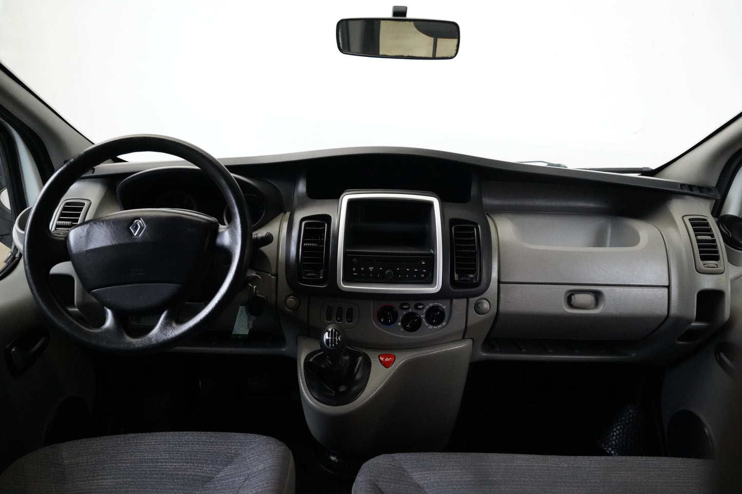 Renault Trafic 2.0 dci 66 kW