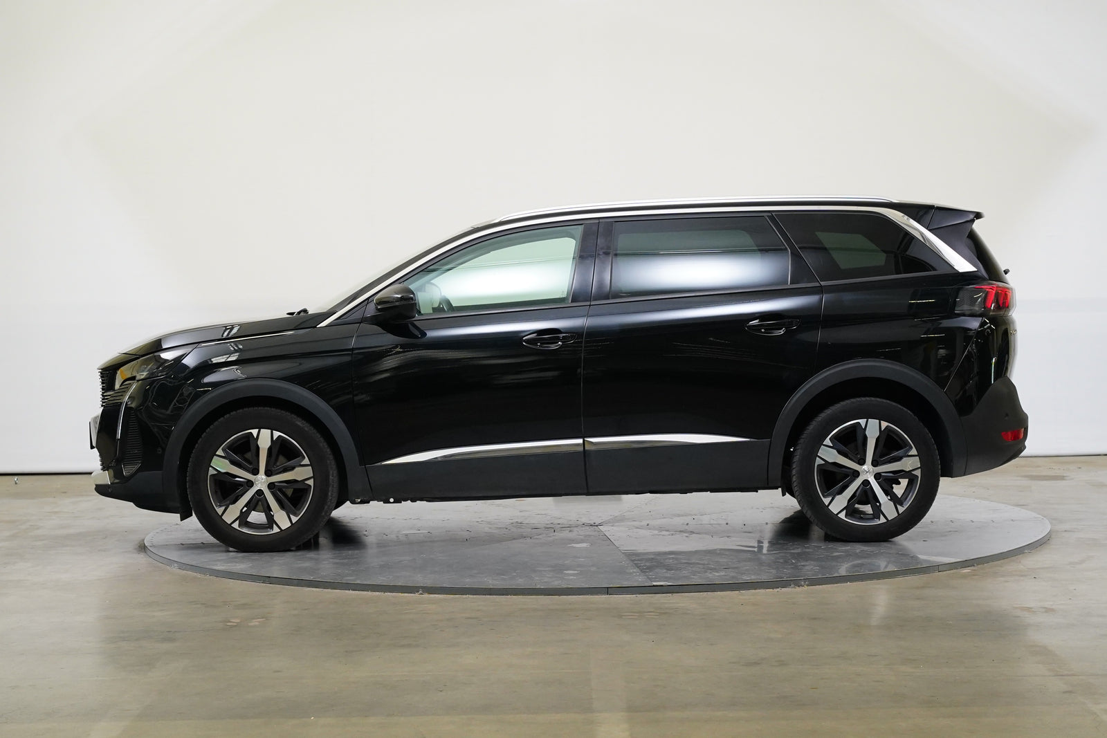 Peugeot 5008 1.2 PureTech 96 kW – foto 3
