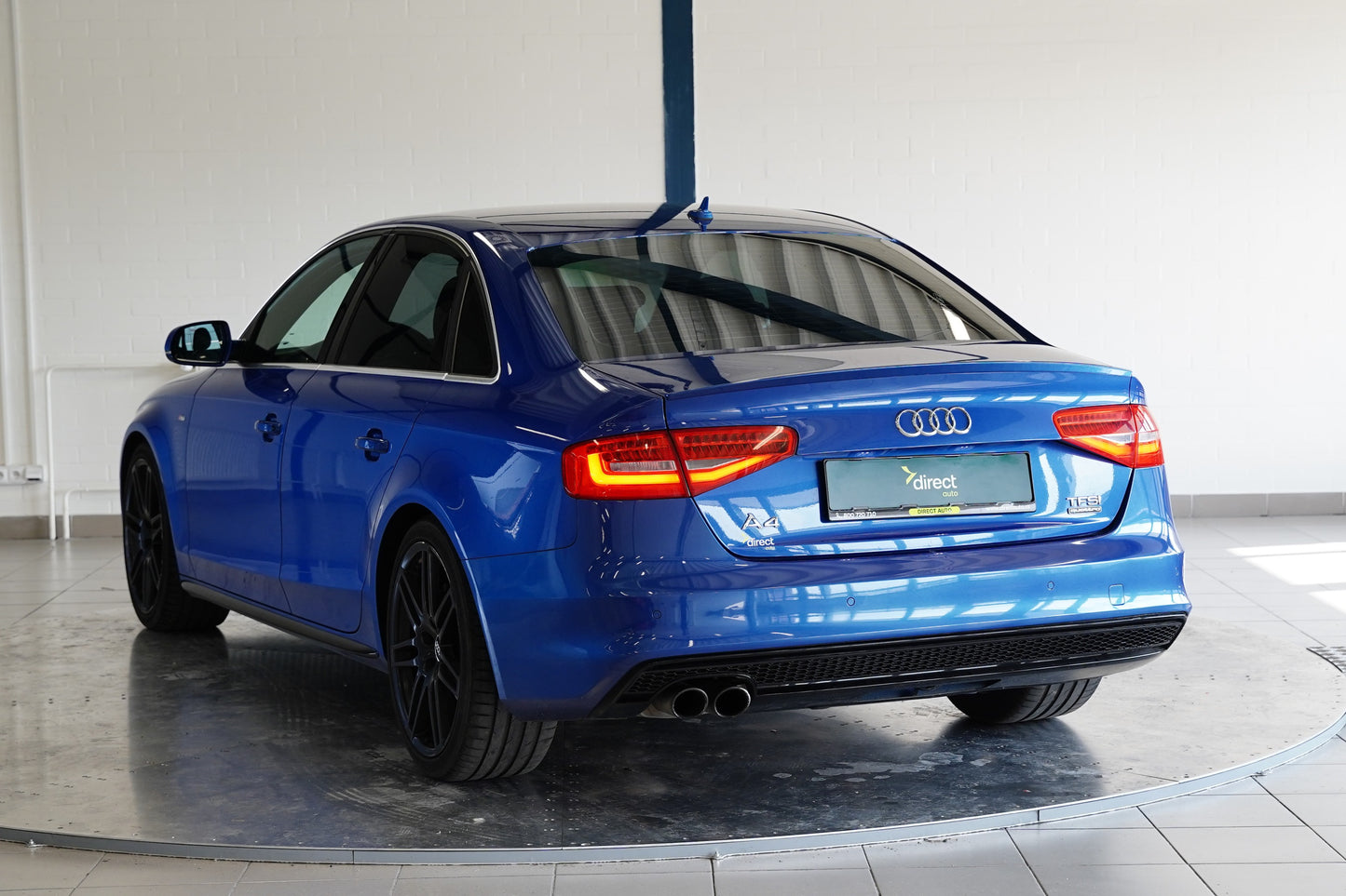 Audi A4 1.8 TFSI 125 kW quattro S line