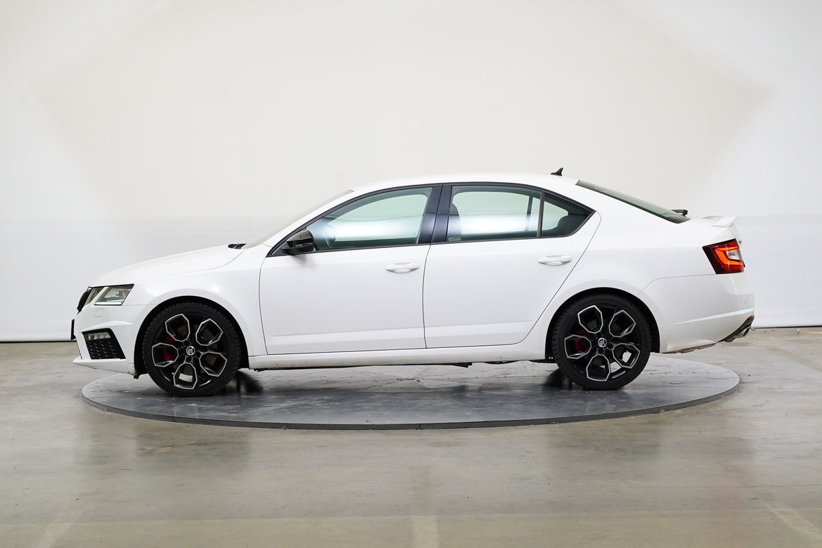 Škoda Octavia 2.0 TSI 180 kW RS