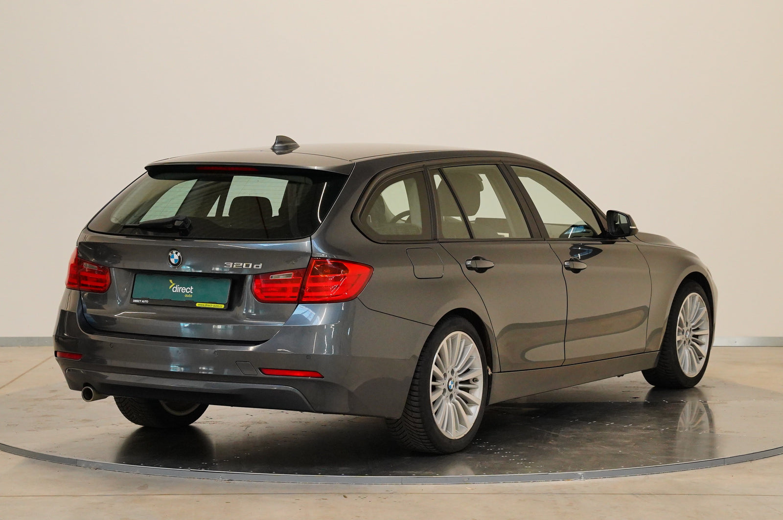BMW Řada 3 320d 135 kW – foto 3