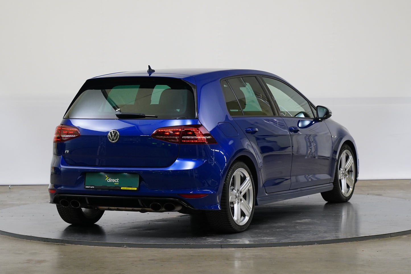 Volkswagen Golf 2.0 TSI 221 kW 4Motion DSG R