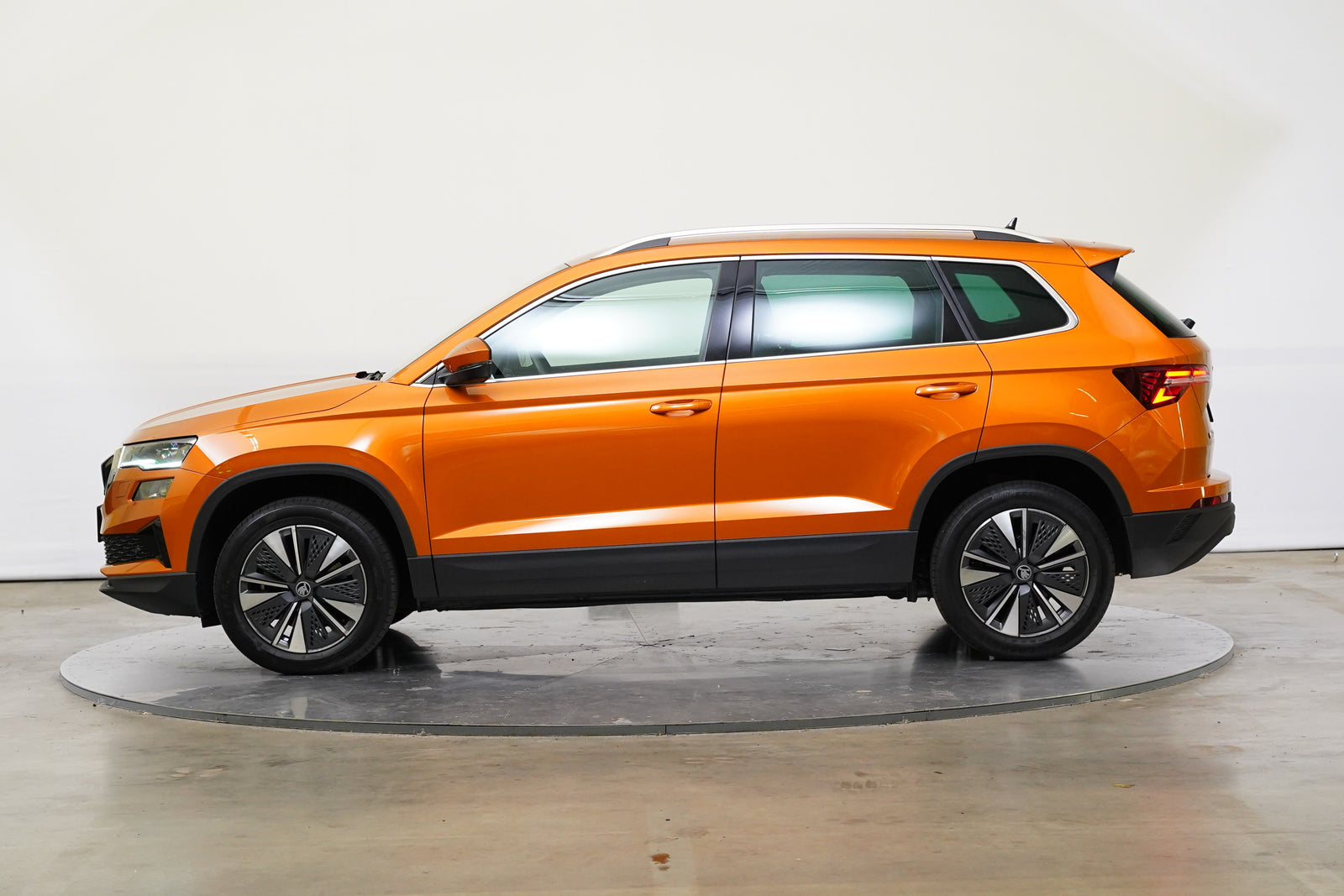 Škoda Karoq 1.5 TSI 110 kW Top Selection – foto 3