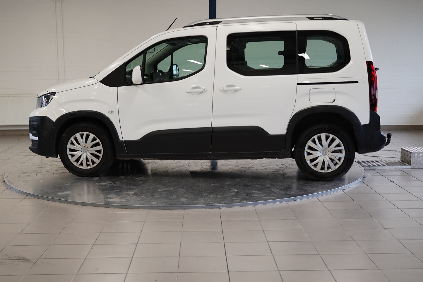 Peugeot Rifter 1.5 Blue-HDi 96 kW Active L1