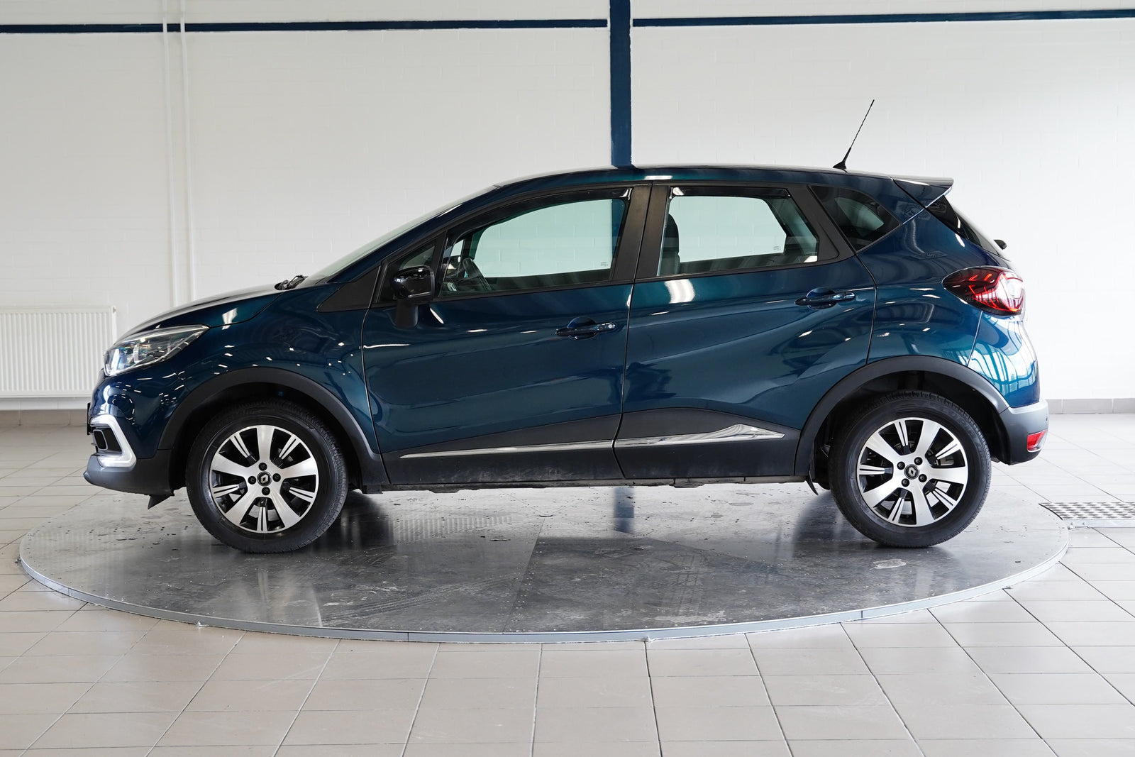 Renault Captur 0.9 Tce 66 kW Limited – foto 3