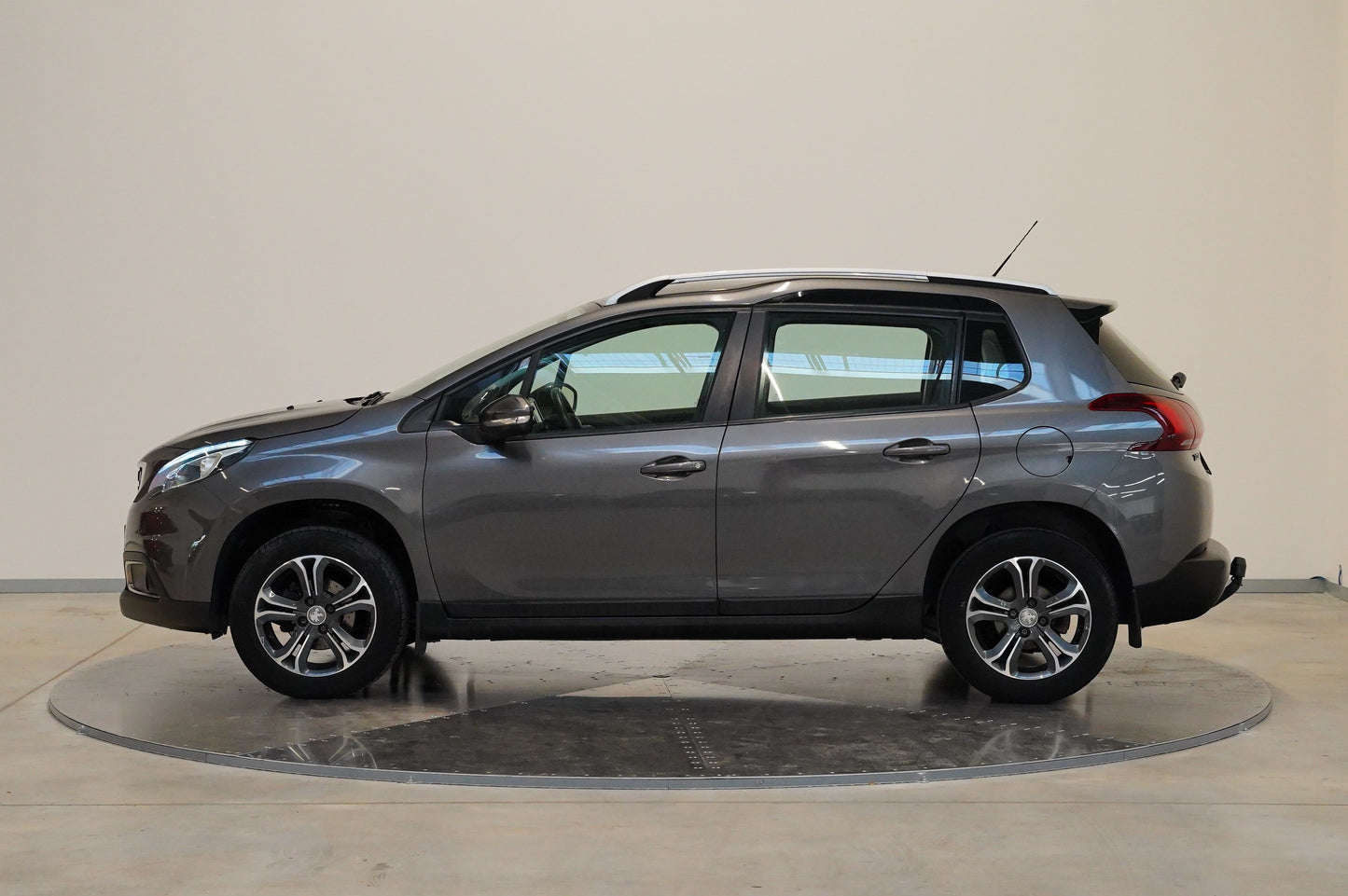 Peugeot 2008 1.2 PureTech 61 kW Active