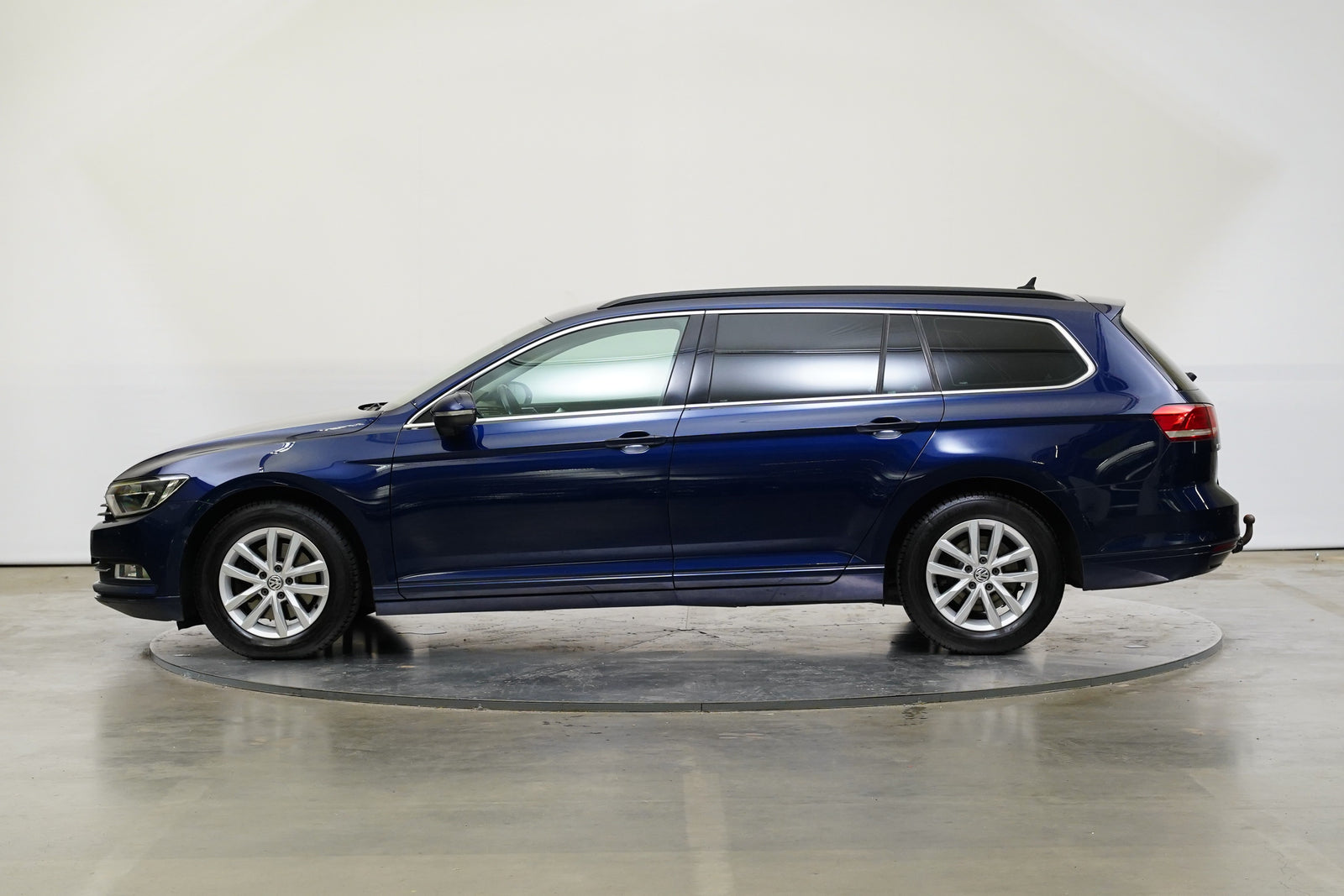 Volkswagen Passat 2.0 TDI 110kW DSG Comfortline – foto 3