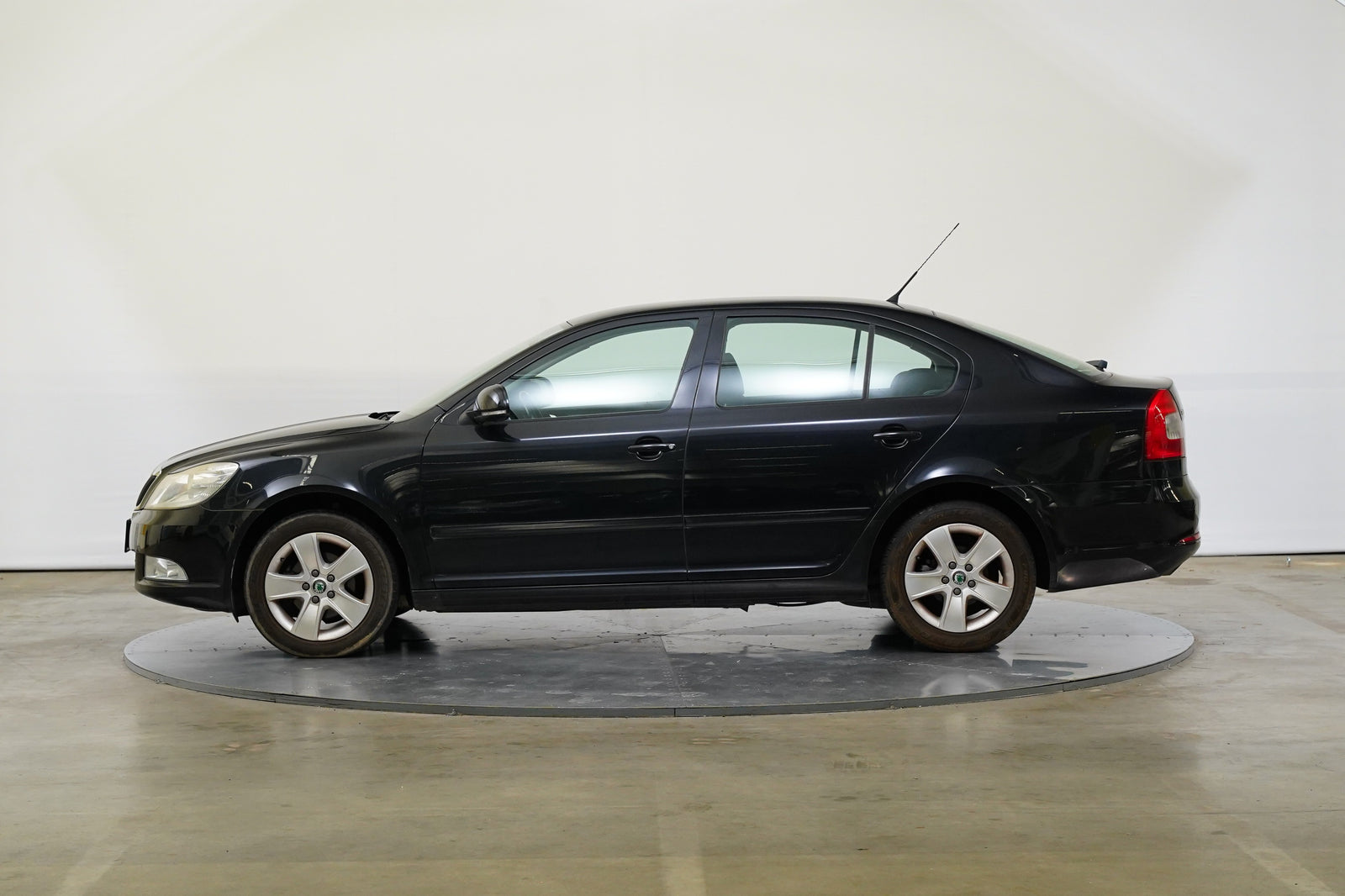 Škoda Octavia 1.6 TDI 77 kW Ambiente – foto 3