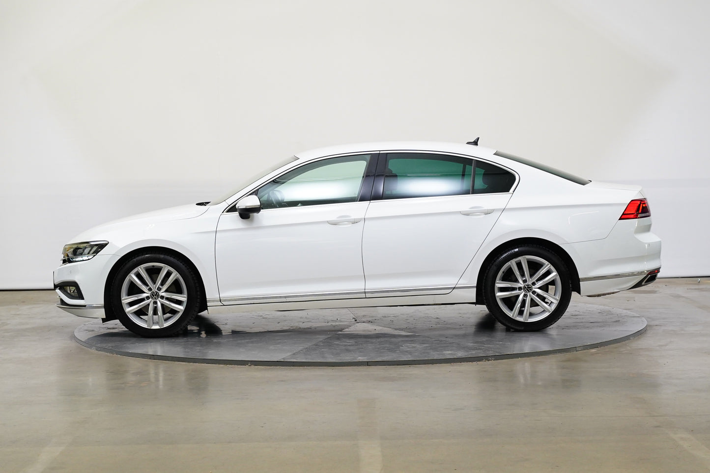 Volkswagen Passat 2.0 TDI 147 kW Elegance