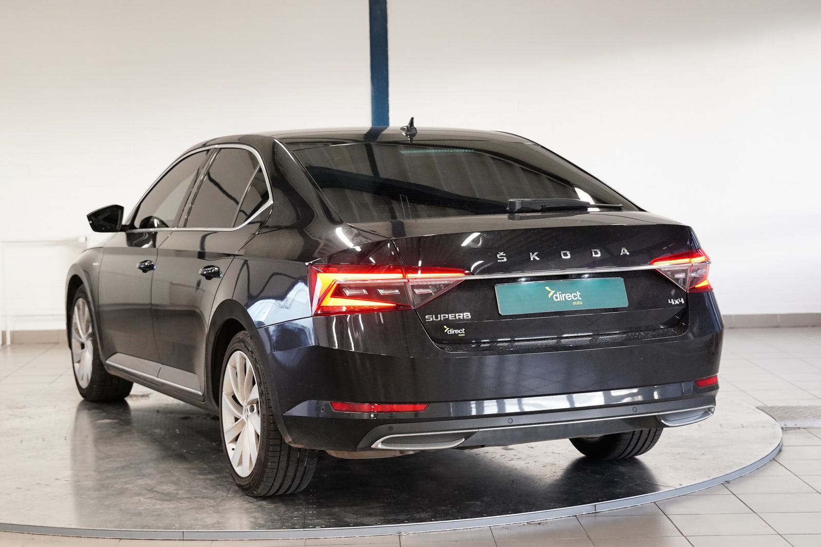 Škoda Superb 2.0 TDI 147kW L&K – foto 3