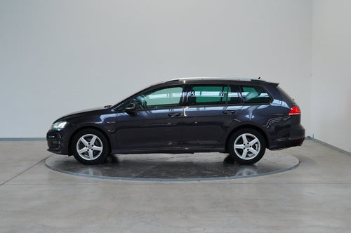 Volkswagen Golf 2.0 TDI 110 kW Lounge – foto 3