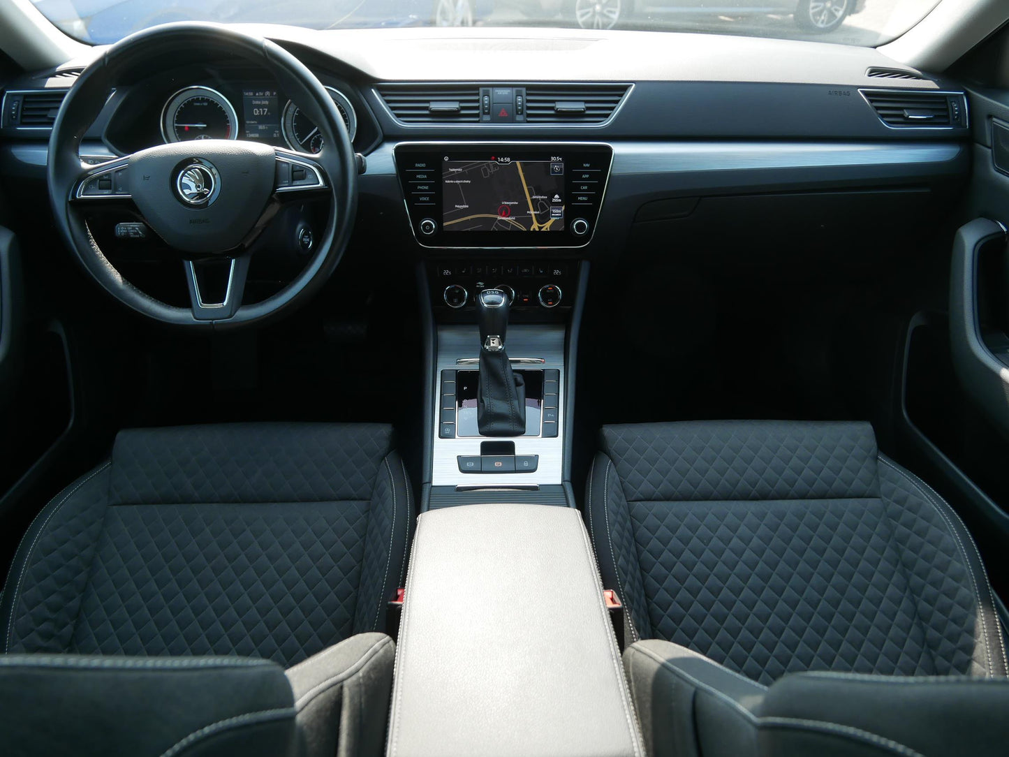 Škoda Superb 2.0 TDI 110 kW Ambition Plus