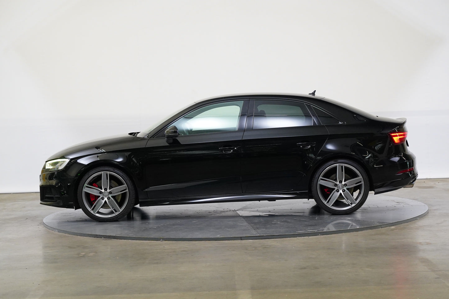 Audi S3 2.0TFSI 221 kW Quattro S-tronc