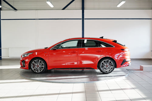 Kia ProCeed 1.6 T-GDi 150 kW GT – foto 3