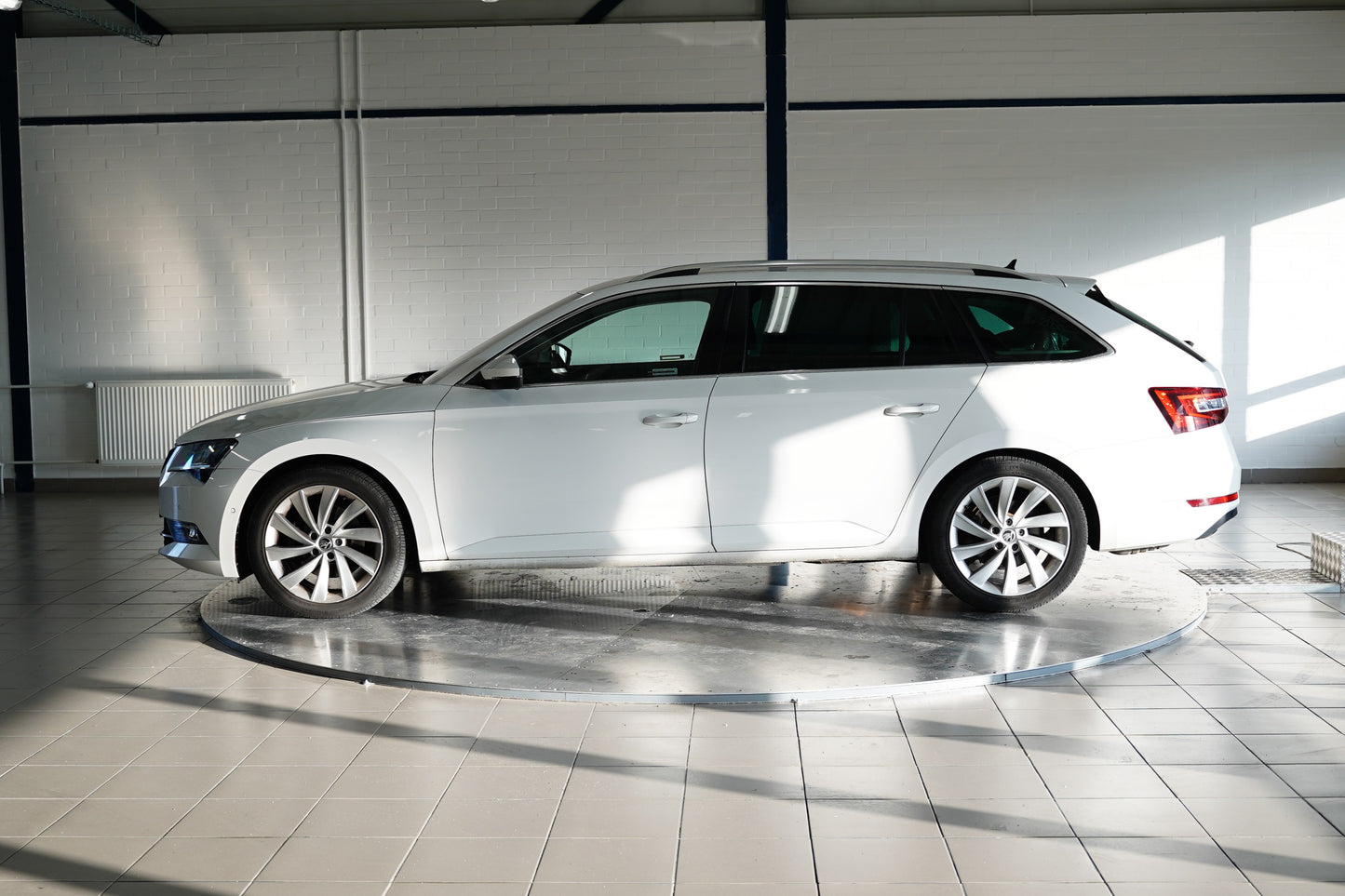 Škoda Superb 2.0 TDI 140KW L&K 4x4 DSG
