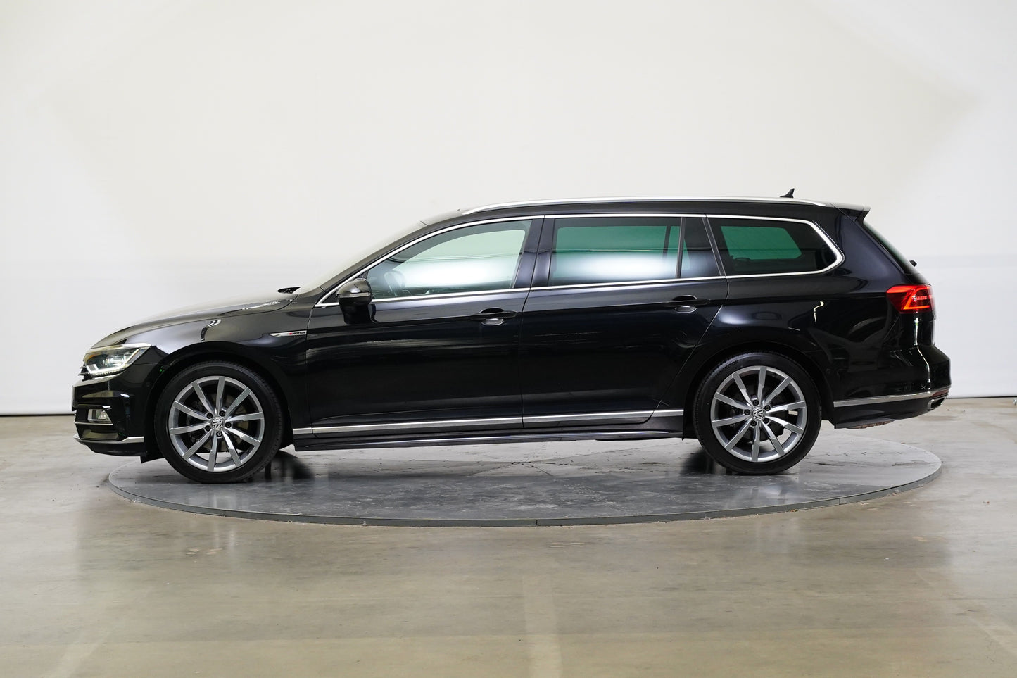 Volkswagen Passat 2.0TDI 140 kW 4Motion Highline