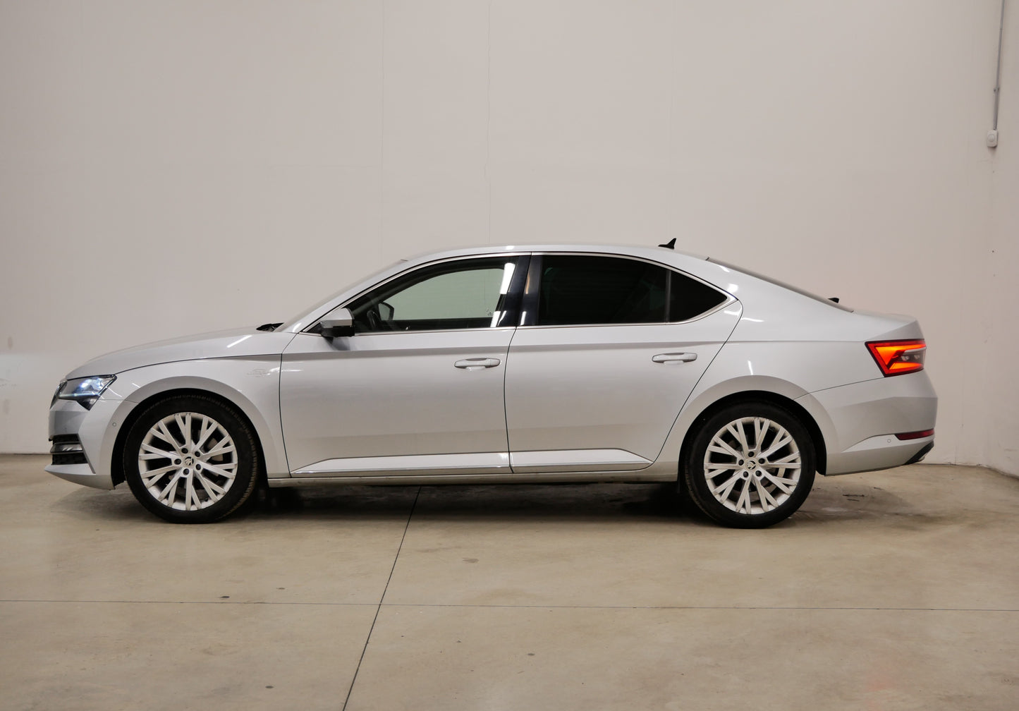 Škoda Superb 2.0 TDI 110 kW L&K