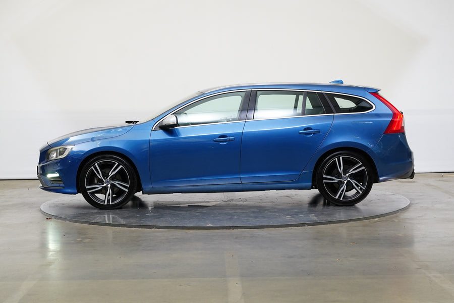 Volvo V60 2.0 T6 225 kW AWD R-Design – foto 3