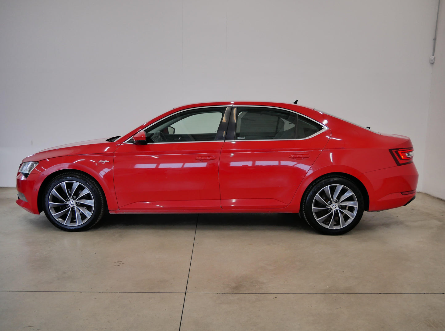 Škoda Superb 2.0 TDI 110 kW 4x4 L&K