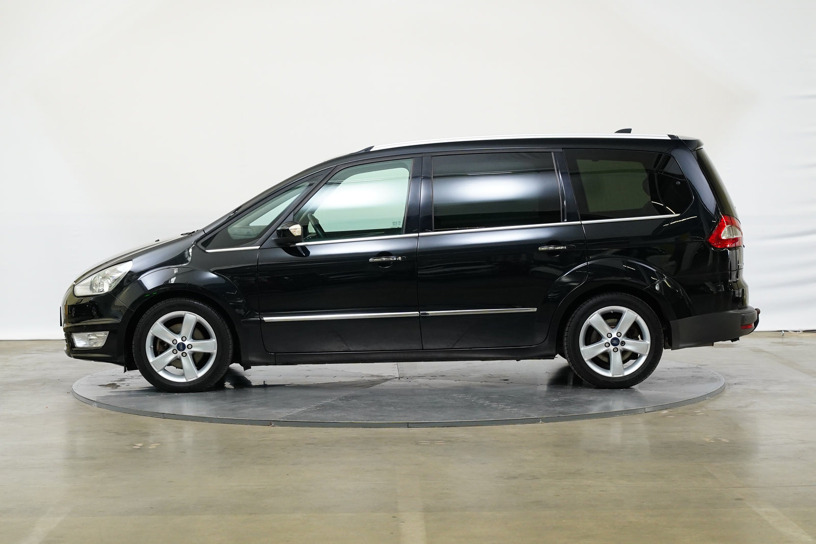 Ford Galaxy 2.2 TDCi 147 kW TItanium – foto 3