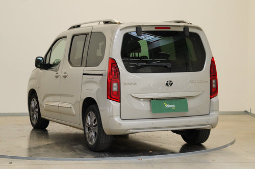 Toyota Proace City Verso 1.2T 96 kW Family L1 – foto 3