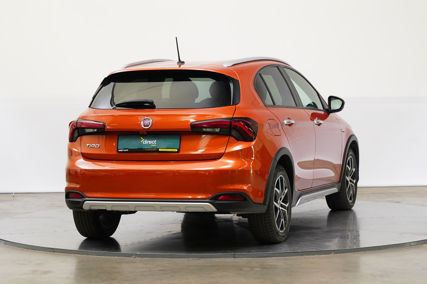Fiat Tipo 1.6 MultiJet 96 kW HB CROSS