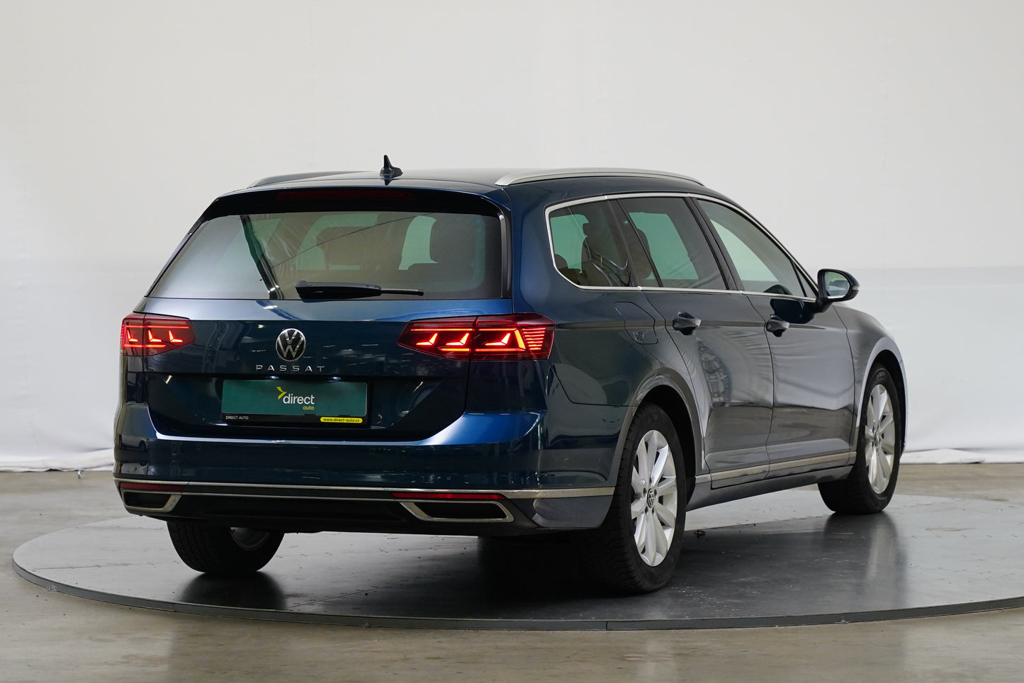Volkswagen Passat 2.0 TDI 110 kW DSG Elegance