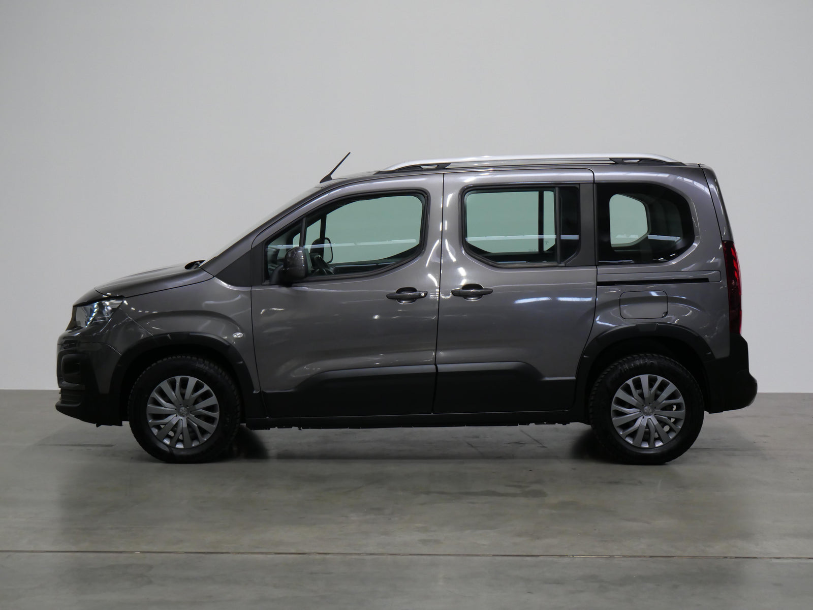 Peugeot Rifter 1.5 BlueHDI 75 kW Allure – foto 3