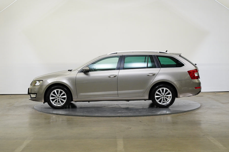 Škoda Octavia 1.6 TDI 81 kW Style – foto 3