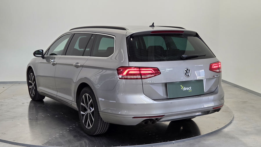 Volkswagen Passat 2.0 TDI 140 kW DSG Comfortline – foto 3