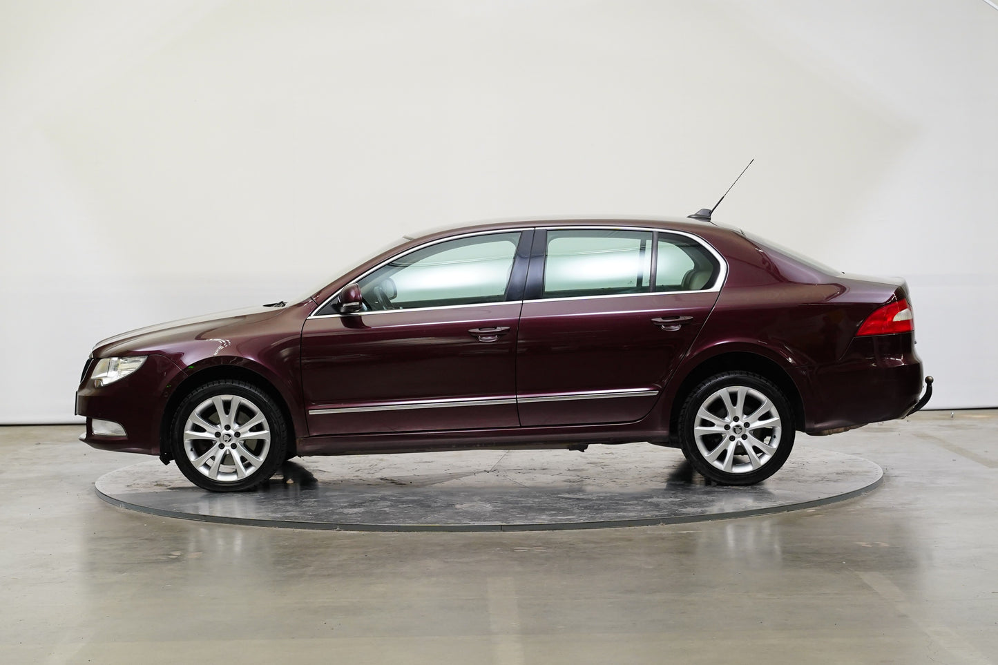 Škoda Superb 2.0 TDI 125 kW DSG Elegance