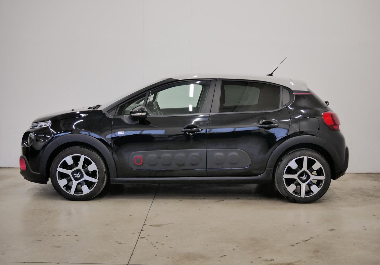 Citroën C3 1.2 PureTech 61 kW Elle