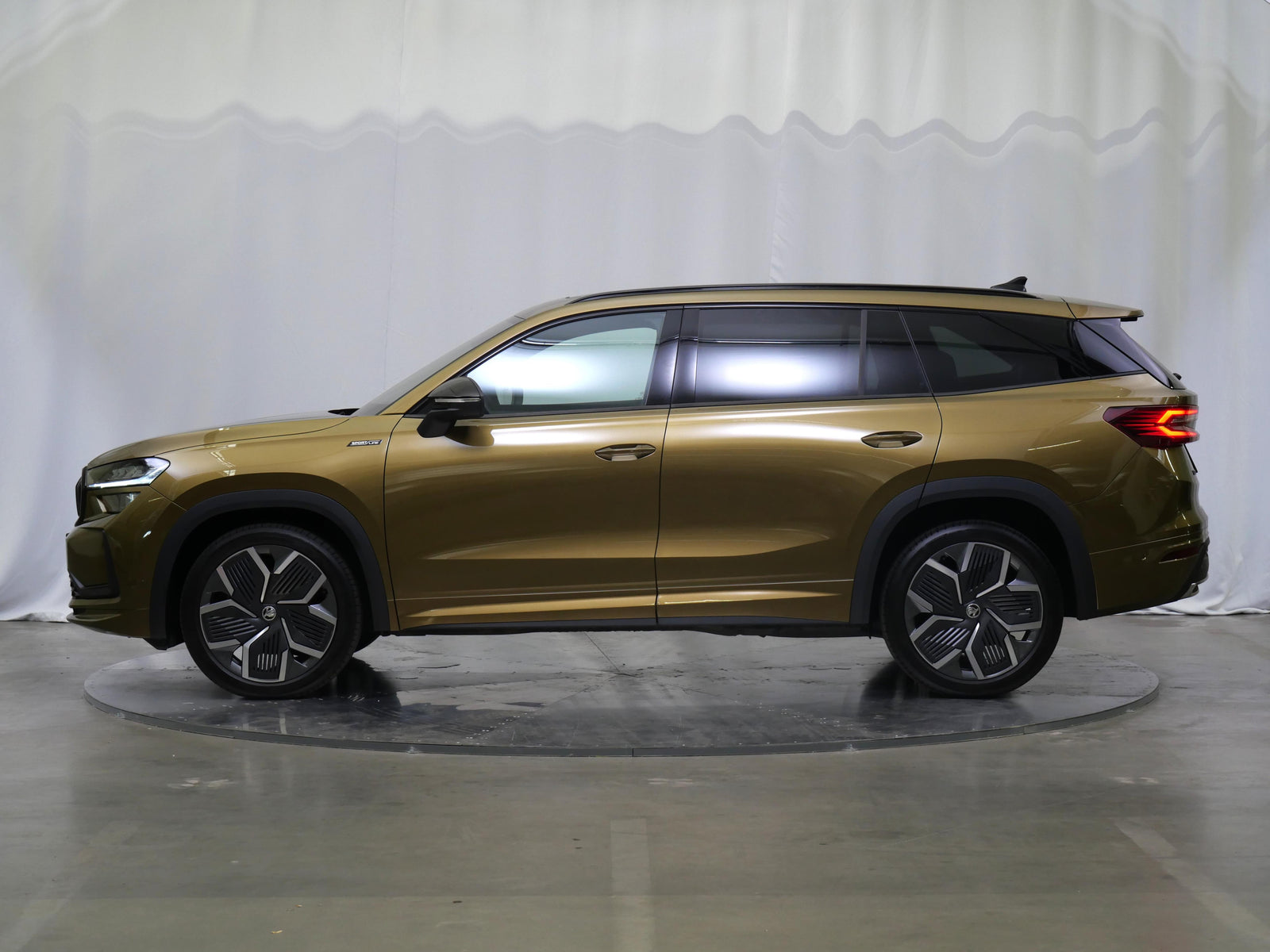 Škoda Kodiaq 2.0 TDI 142 kW 4x4 SportLine – foto 3