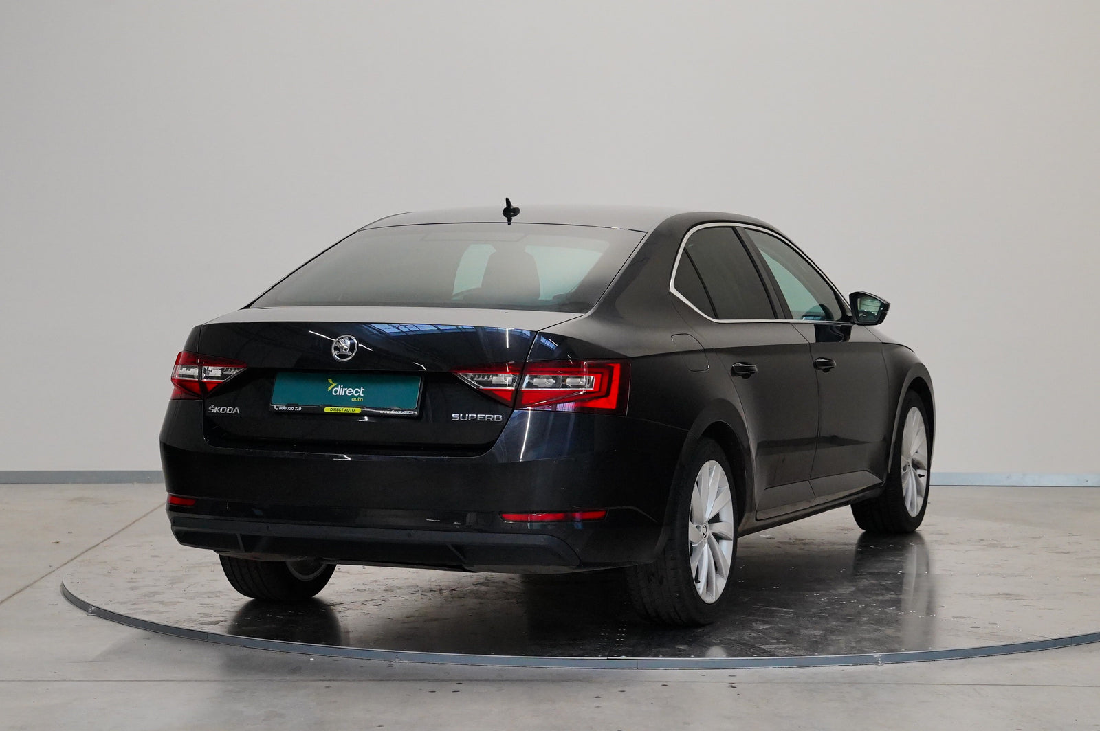 Škoda Superb 2.0 TDI 140 kW DSG Style Plus – foto 3