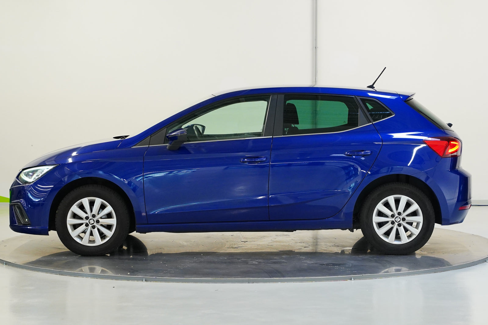 Seat Ibiza 1.0 TSI 66 kW CNG – foto 3