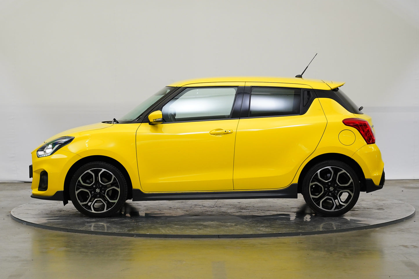 Suzuki Swift 1.4 BoosterJet 103 kW Sport