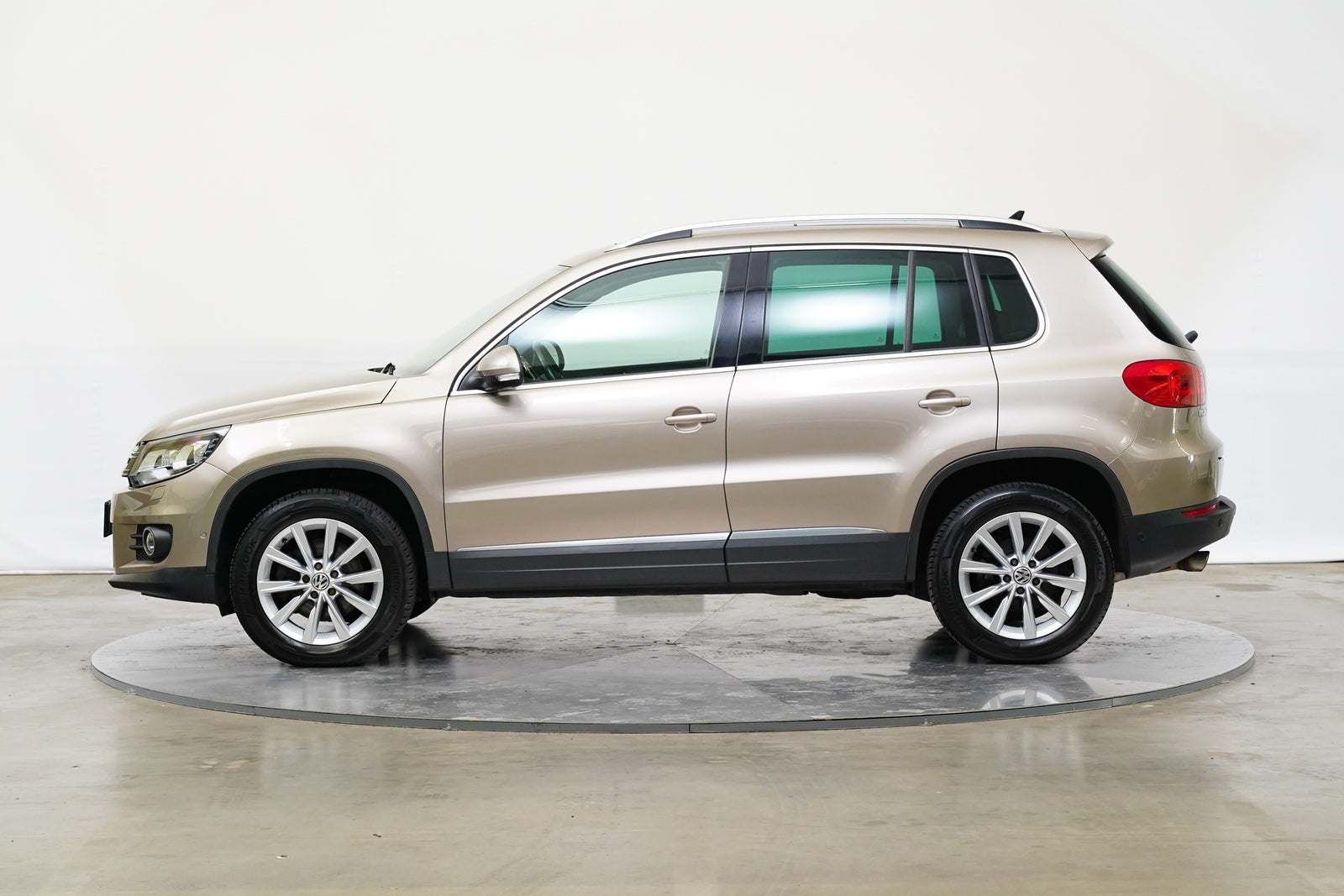 Volkswagen Tiguan 2.0 TSI 155 kW DSG 4x4 Sport – foto 3