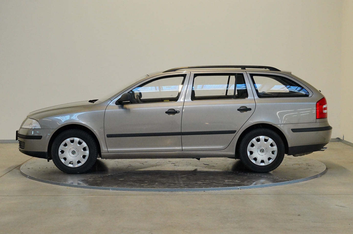 Škoda Octavia 1.4 16V 59 kW Tour