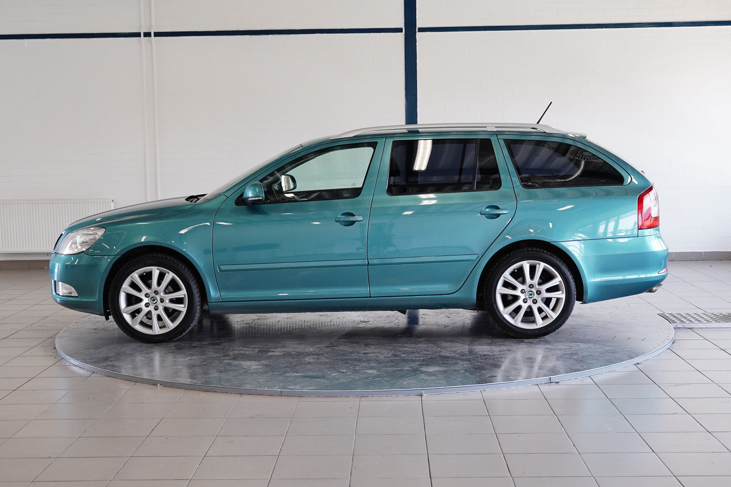 Škoda Octavia 1.6 TDi 77kW Ambiente
