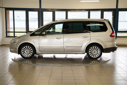 Ford Galaxy 1.6 EcoBoost 118 kW Ghia – foto 3
