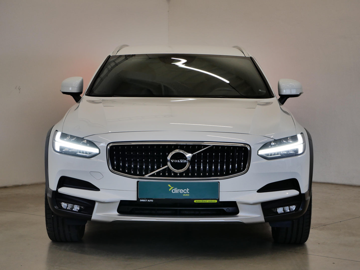 Volvo V90 D5 173 kW AWD Cross Country
