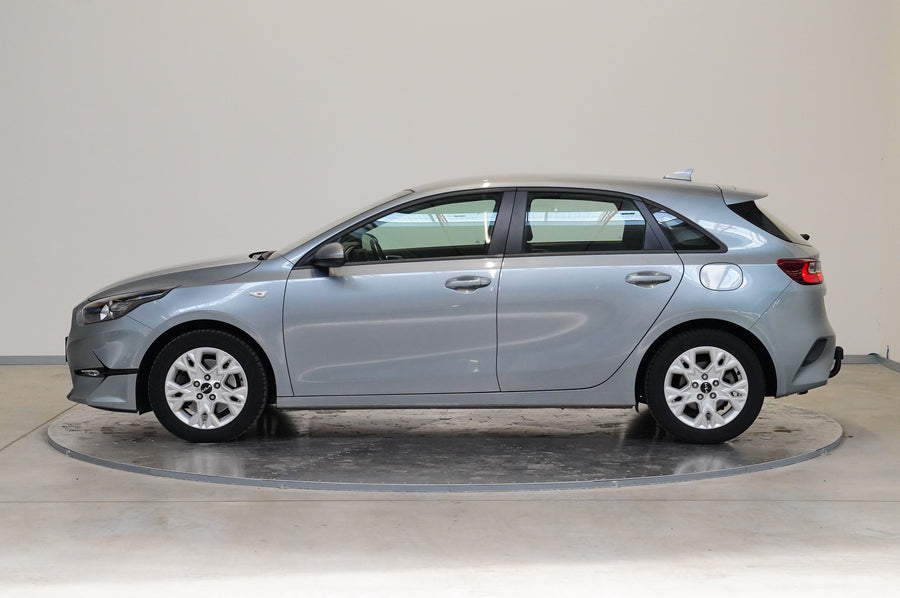 Kia Cee'd 1.5 T-GDI 117 kW – foto 3