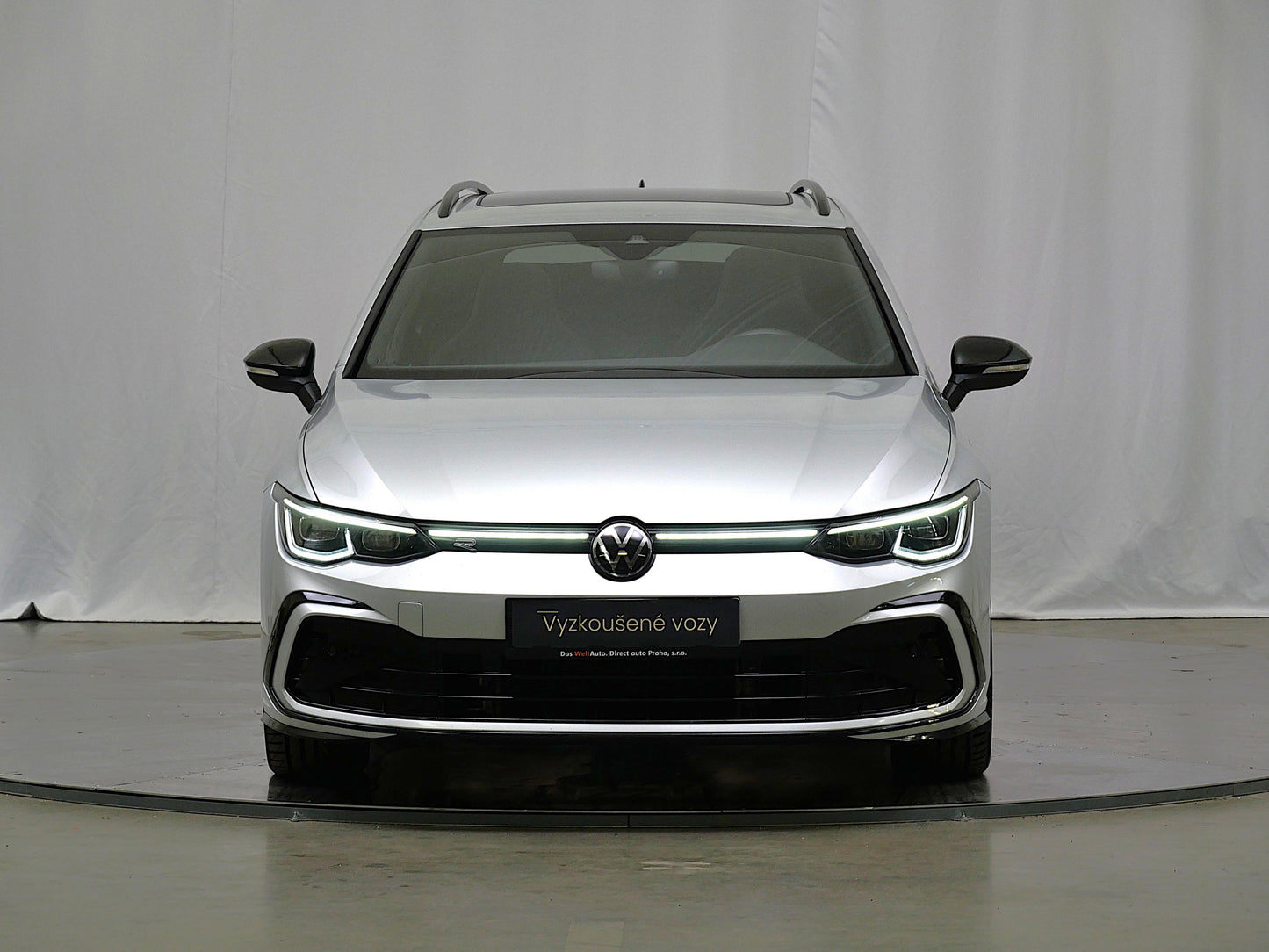 Volkswagen Golf 2.0 TDI 110 kW DSG R-Line