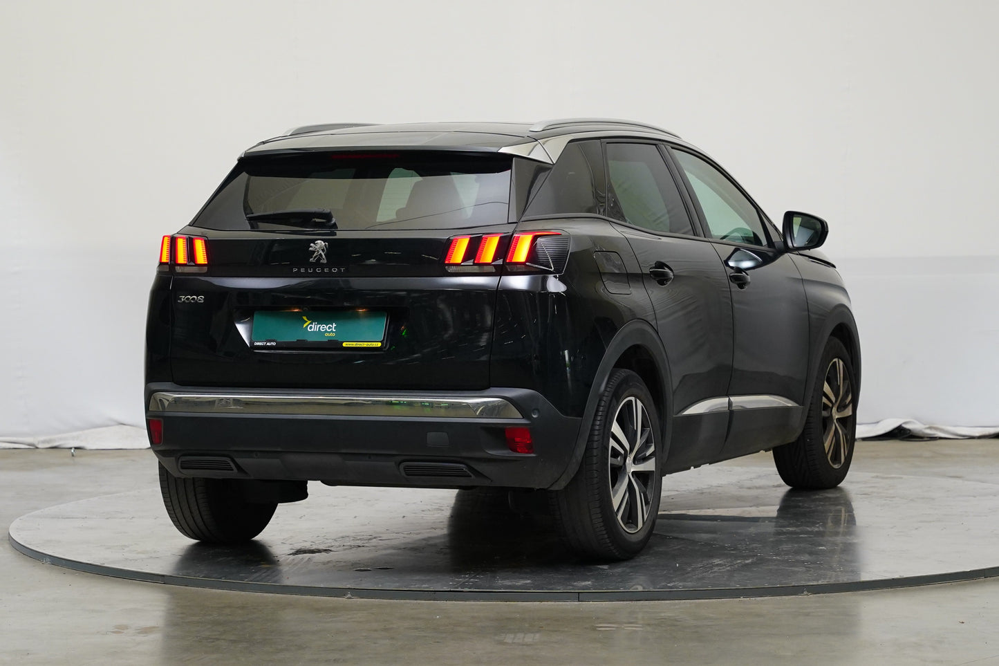 Peugeot 3008 1.2 PureTech 96 kW Allure
