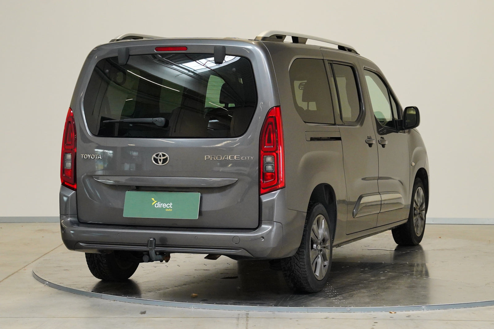 Toyota Proace City Verso 1.5 D4-D 96 kW Family 7 L2 – foto 3