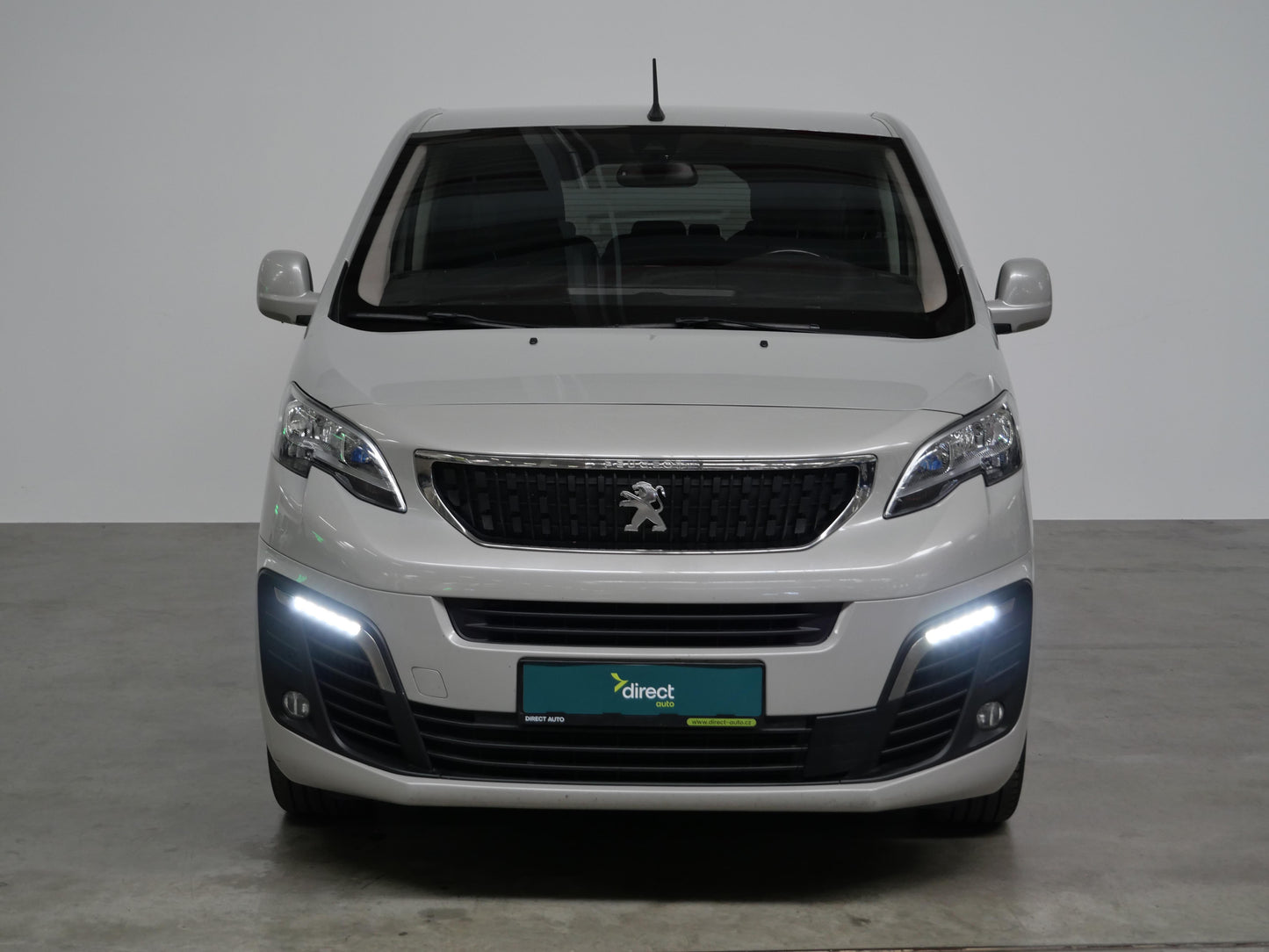 Peugeot Expert 2.0 HDI 130 kW