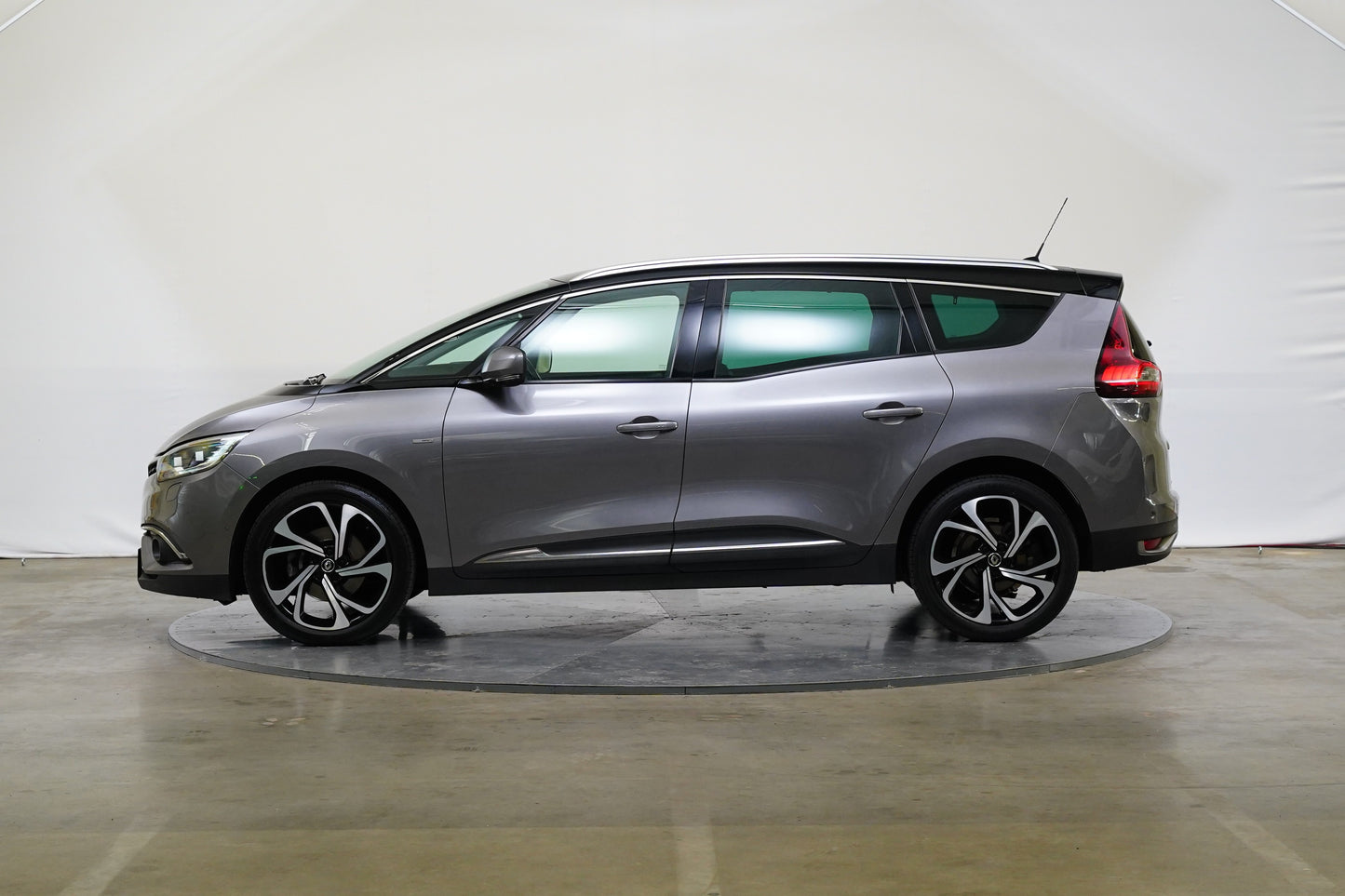Renault Grand Scénic 1.2 TCe 97 kW Energy BOSE