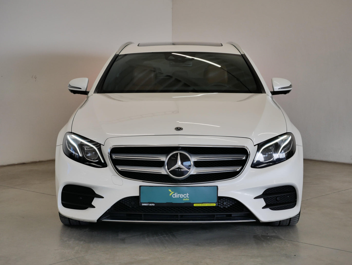 Mercedes-Benz E-Class E400 4MATIC 245KW